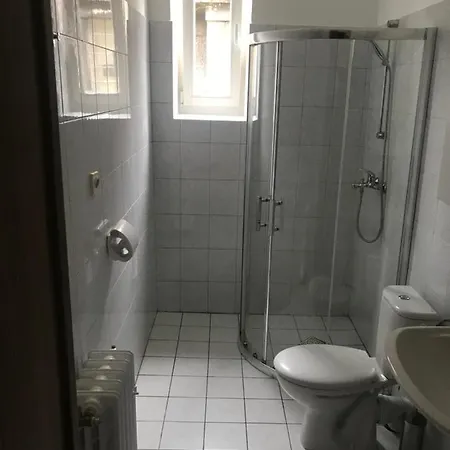 1 Dla 6 Osob * 别尔斯克-比亚拉