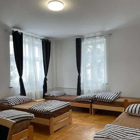 1 Dla 6 Osob * 别尔斯克-比亚拉