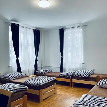 1 Dla 6 Osob Apartment *