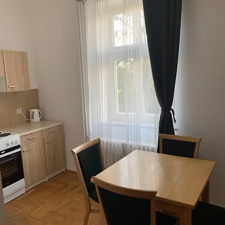 1 Dla 6 Osob Apartment *